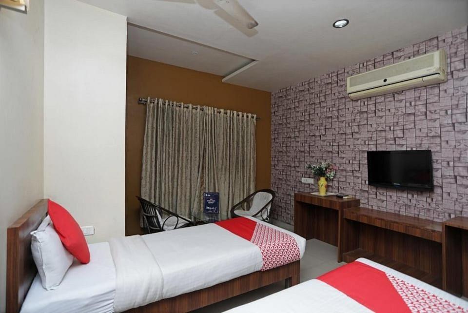 Fabexpress The Paradise Pune Exterior photo