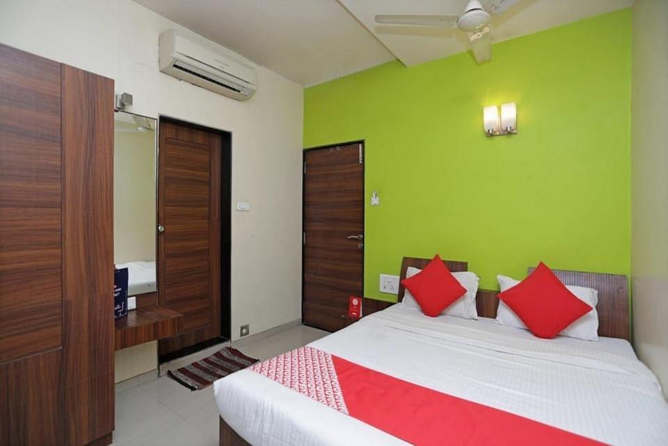 Fabexpress The Paradise Pune Exterior photo
